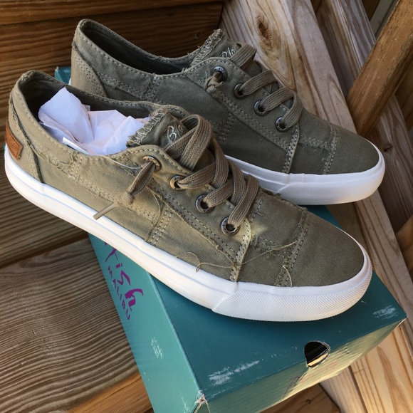 Restock 🐡Blowfish Army Green Sneakers🐡C - Picture 3 of 7